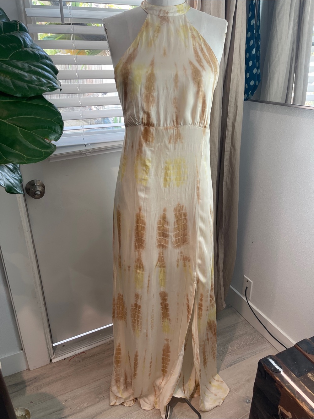 ASOS Stradivarius Sleeveless Halter Maxi Dress in Cream and Gold Tie Dye
